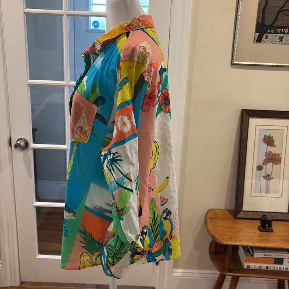 Lucky & Coco Women’s Vibrant Multi-Color Tropical Print Shirt. Size L. - Picture 6 of 11